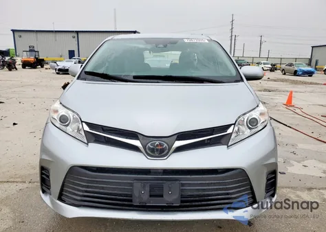 2020 Toyota Sienna Le z USA, uszkodzony, nr VIN 5TDKZ3DCXLS021542